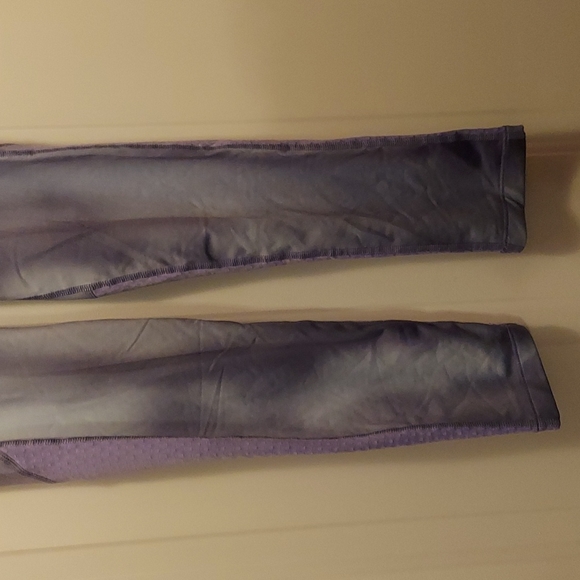 Girl's Nike tight fit leggings - Picture 2 of 8